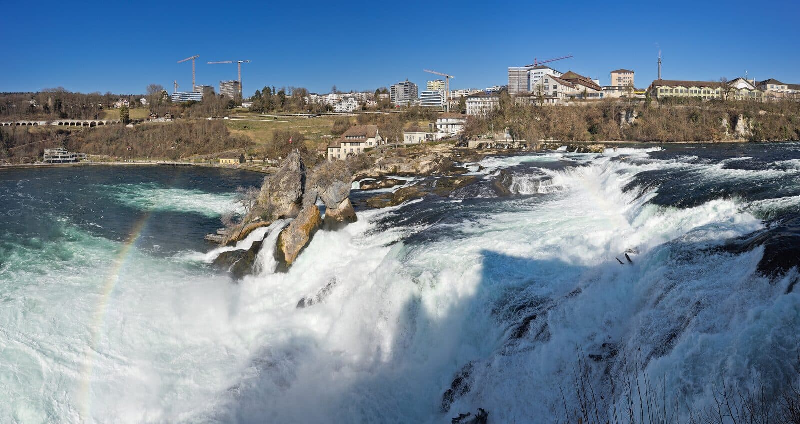 Le cascate del Reno e la fortezza del Munot a Sciaffusa
